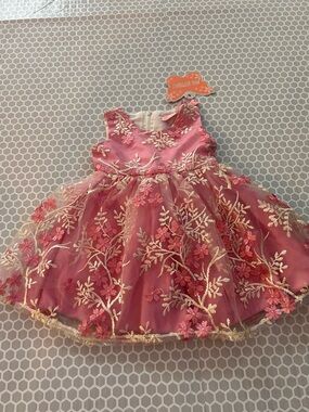 NWT Pink Floral Embroidered Party Dress w Petticoat by PINK HOUSE. Size M